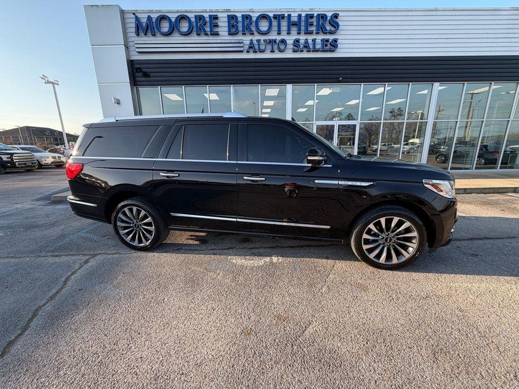 2019 Lincoln Navigator L Select 4x2