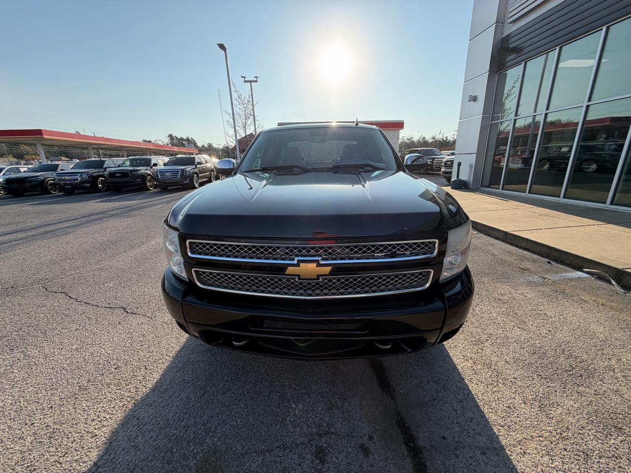 Chevrolet Silverado 1500 4WD Crew Cab 143.5" LT 2012