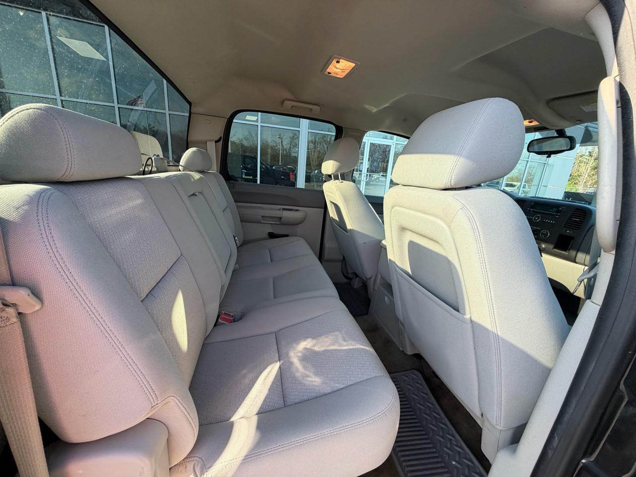 Chevrolet Silverado 1500 4WD Crew Cab 143.5" LT 2012