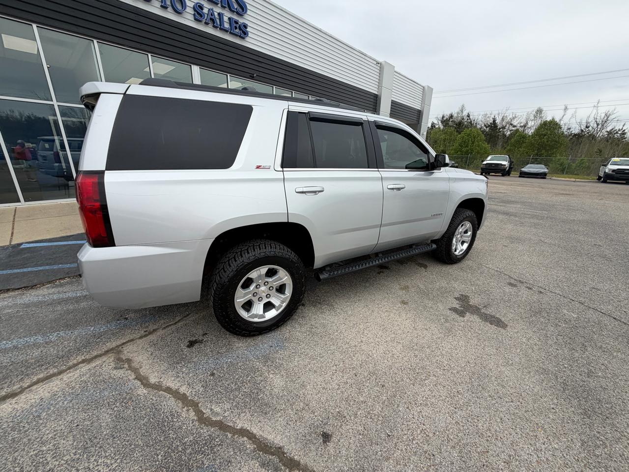 Chevrolet Tahoe 4WD 4dr LT 2020