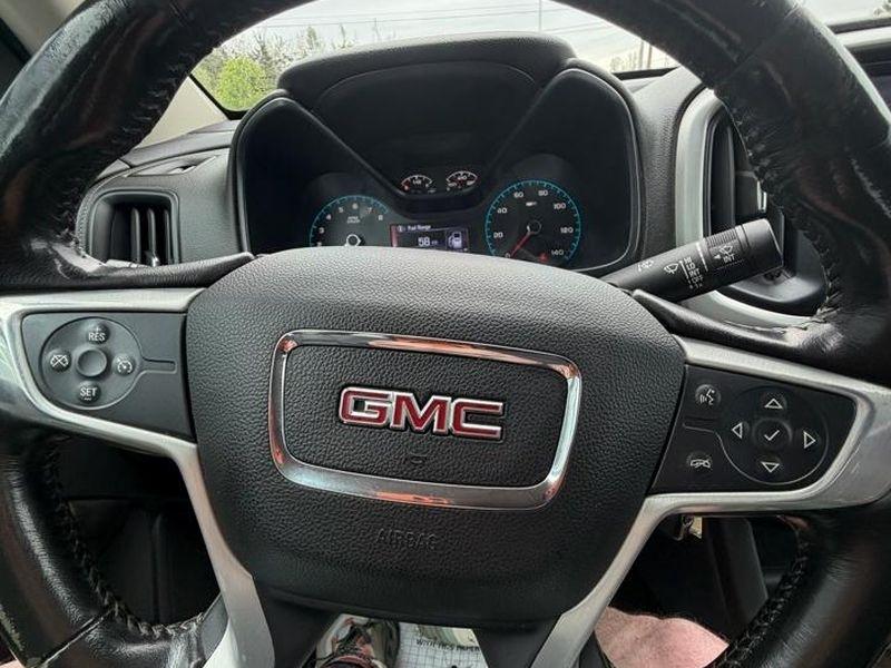 GMC Canyon 4WD Crew Cab 128.3" SLE 2015