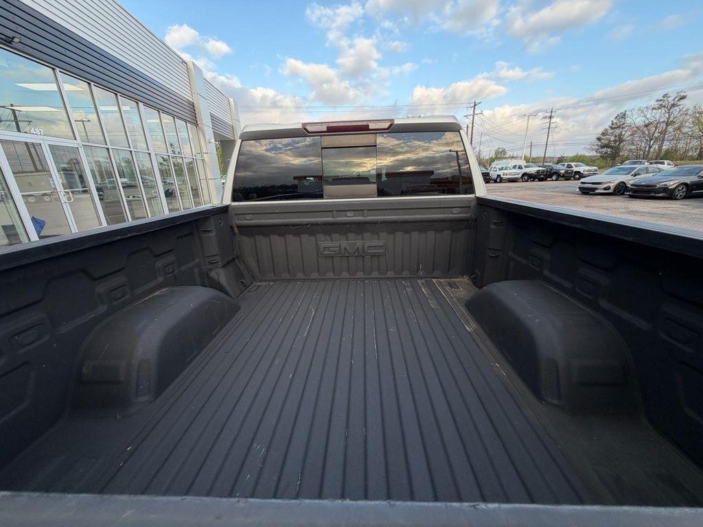 GMC Sierra 1500 4WD Crew Cab 147" SLT 2019