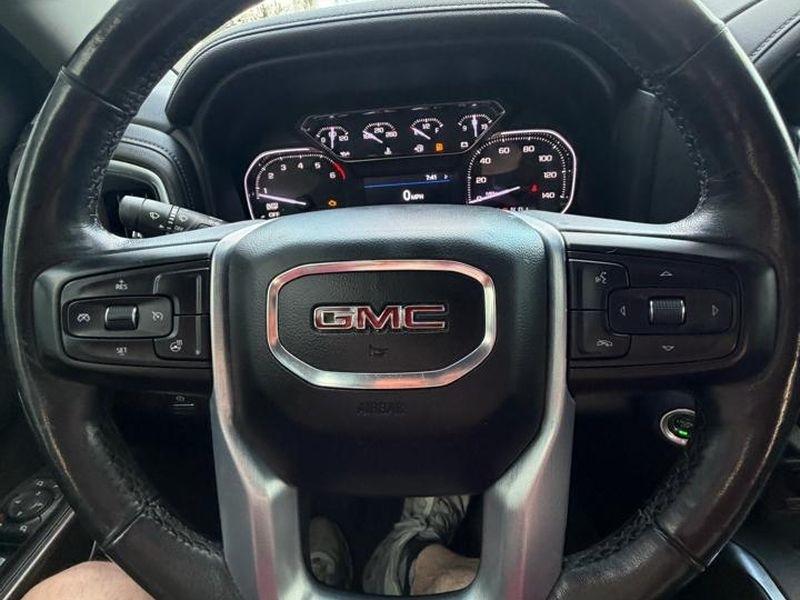 GMC Sierra 1500 4WD Crew Cab 147" SLT 2019