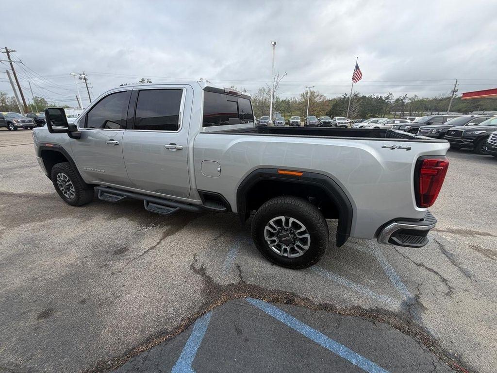 GMC Sierra 2500HD 4WD Crew Cab 159" SLE 2022