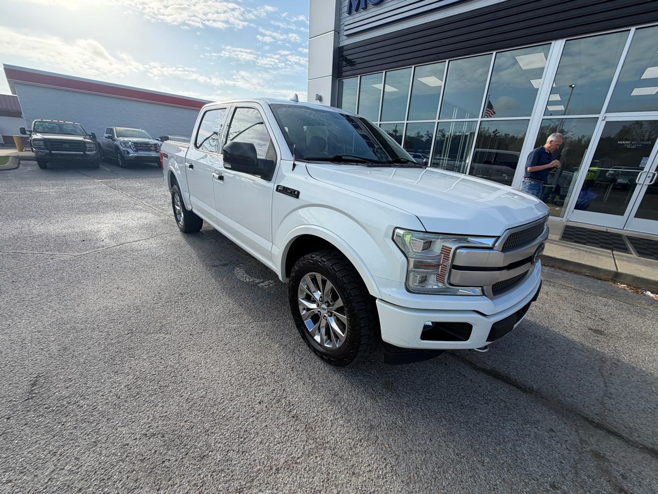 Ford F-150 Platinum 4WD SuperCrew 5.5' Box 2018