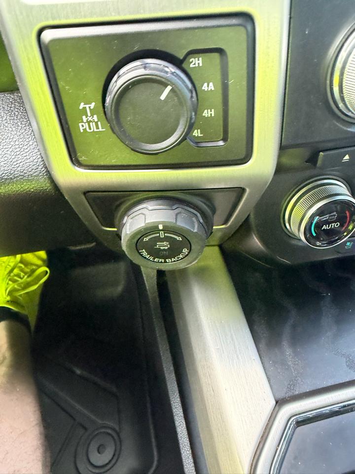 Ford F-150 Platinum 4WD SuperCrew 5.5' Box 2018