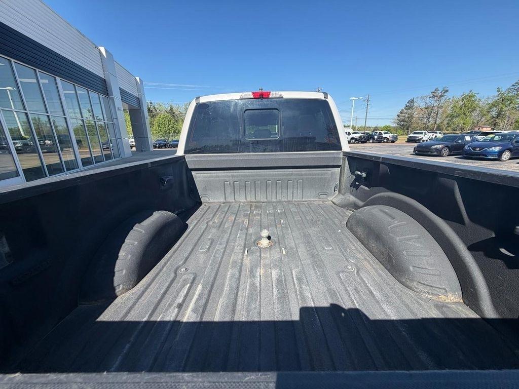 Ford Super Duty F-350 SRW King Ranch 4WD Crew Cab 8' Box 2017