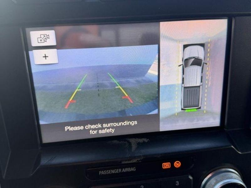 Ford Super Duty F-350 SRW King Ranch 4WD Crew Cab 8' Box 2017