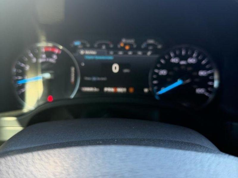 Ford Super Duty F-350 SRW King Ranch 4WD Crew Cab 8' Box 2017