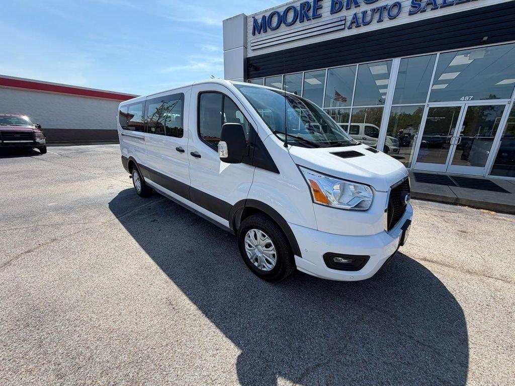 Ford Transit Passenger Wagon T-350 148" Low Roof XLT RWD 2021
