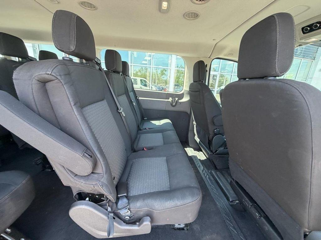 Ford Transit Passenger Wagon T-350 148" Low Roof XLT RWD 2021