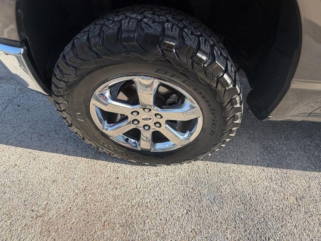 Ford F-150 Lariat 4WD SuperCrew 5.5' Box 2022