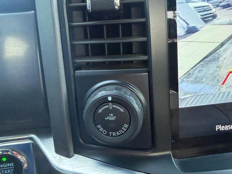 Ford F-150 Lariat 4WD SuperCrew 5.5' Box 2022