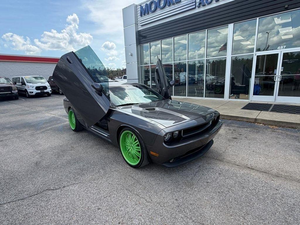 Dodge Challenger 2dr Cpe SXT 2014