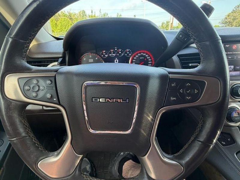 GMC Yukon XL 2WD 4dr Denali 2016