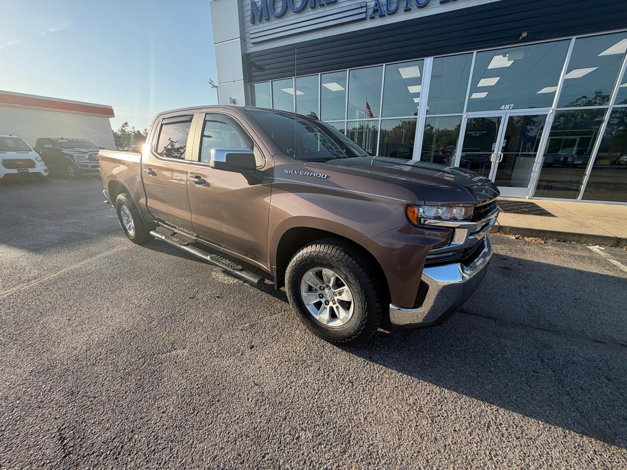 Chevrolet Silverado 1500 2WD Crew Cab 147" LT 2019