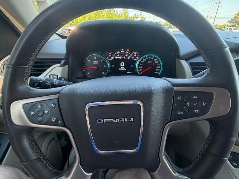 GMC Yukon 4WD 4dr Denali 2017