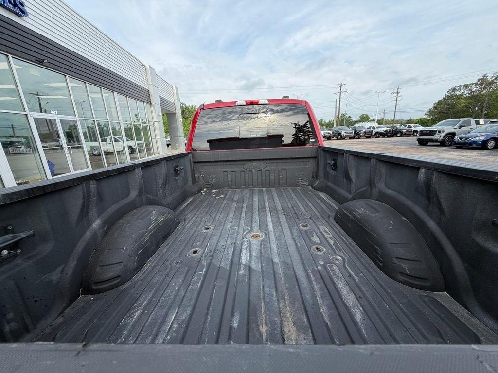 Ford Super Duty F-450 DRW Lariat 4WD Crew Cab 8' Box 2020