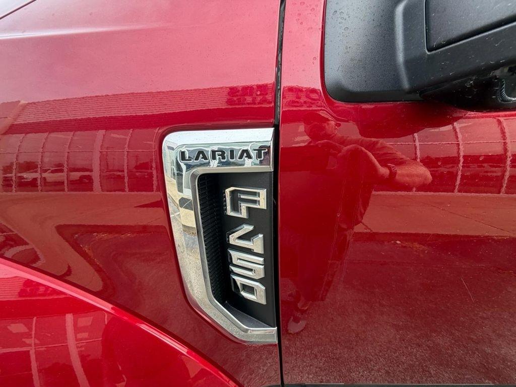 Ford Super Duty F-450 DRW Lariat 4WD Crew Cab 8' Box 2020
