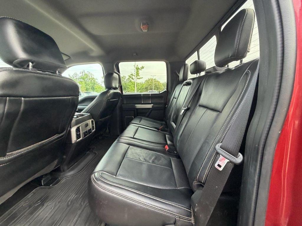 Ford Super Duty F-450 DRW Lariat 4WD Crew Cab 8' Box 2020