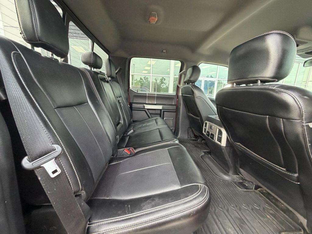Ford Super Duty F-450 DRW Lariat 4WD Crew Cab 8' Box 2020