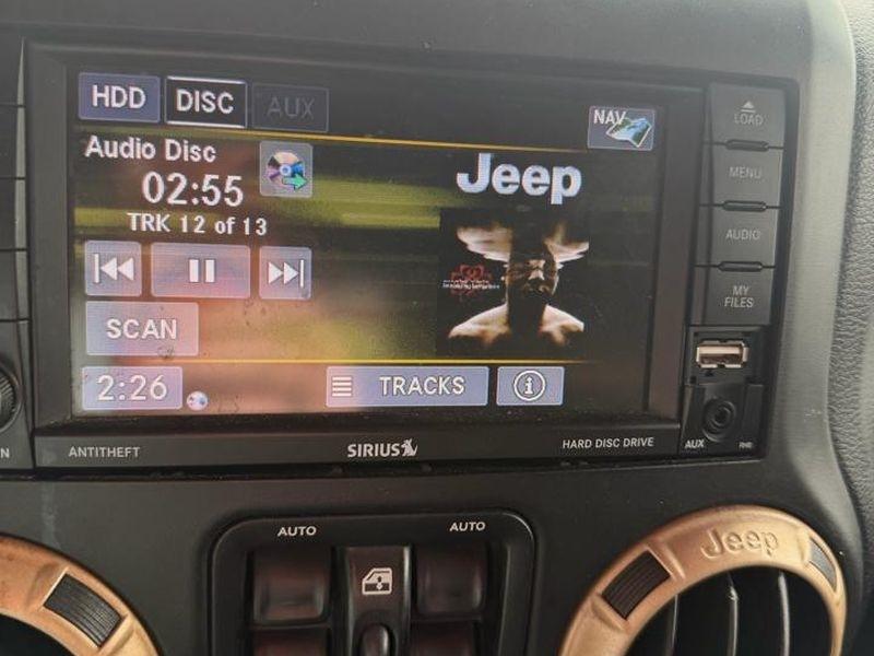 Jeep Wrangler Unlimited 4WD 4dr Sahara 2014