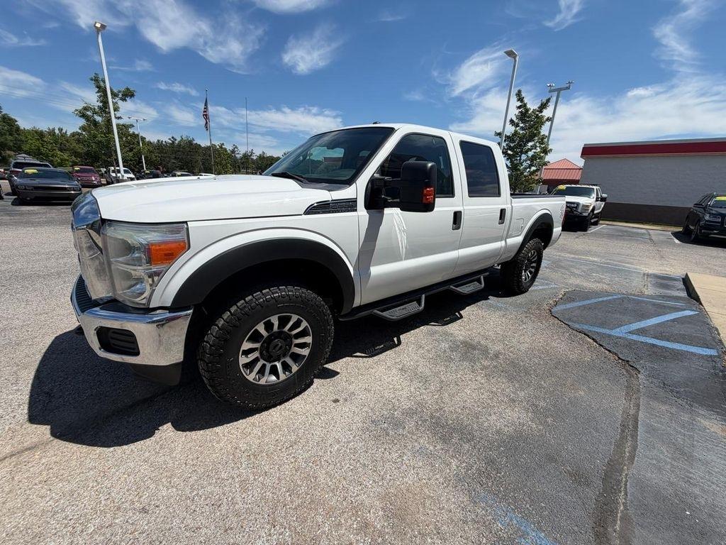 Ford Super Duty F-350 SRW XLT 4WD Crew Cab 8' Box 2014