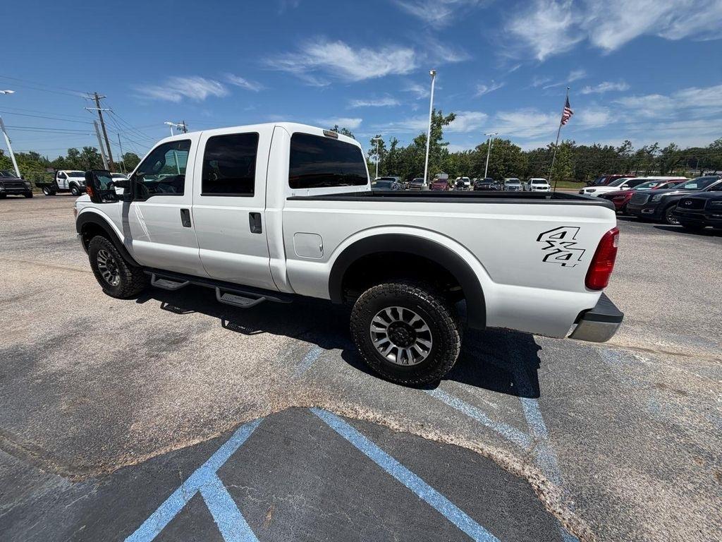 Ford Super Duty F-350 SRW XLT 4WD Crew Cab 8' Box 2014