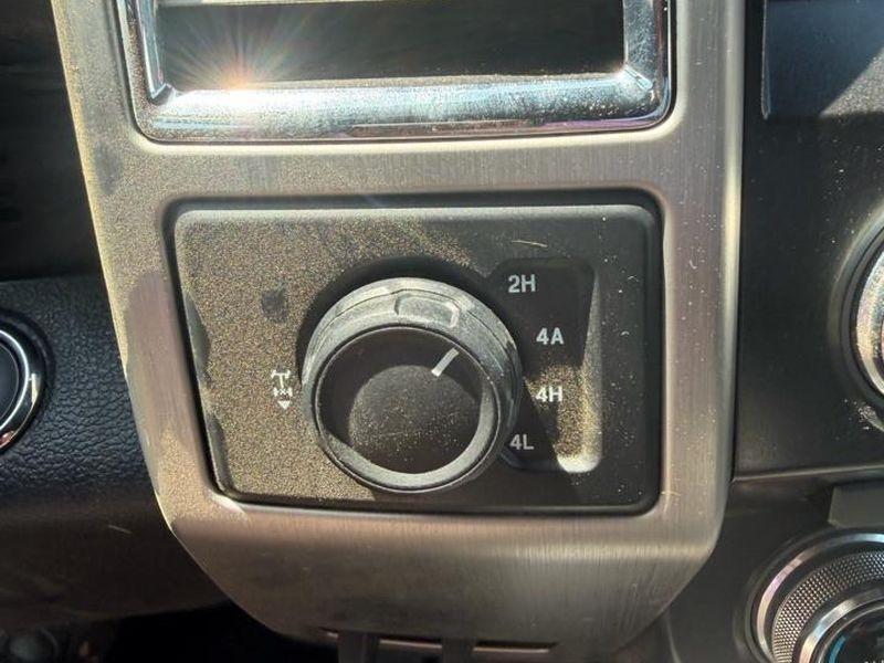 Ford F-150 Platinum SuperCrew 5.5-ft. Bed 4WD 2015