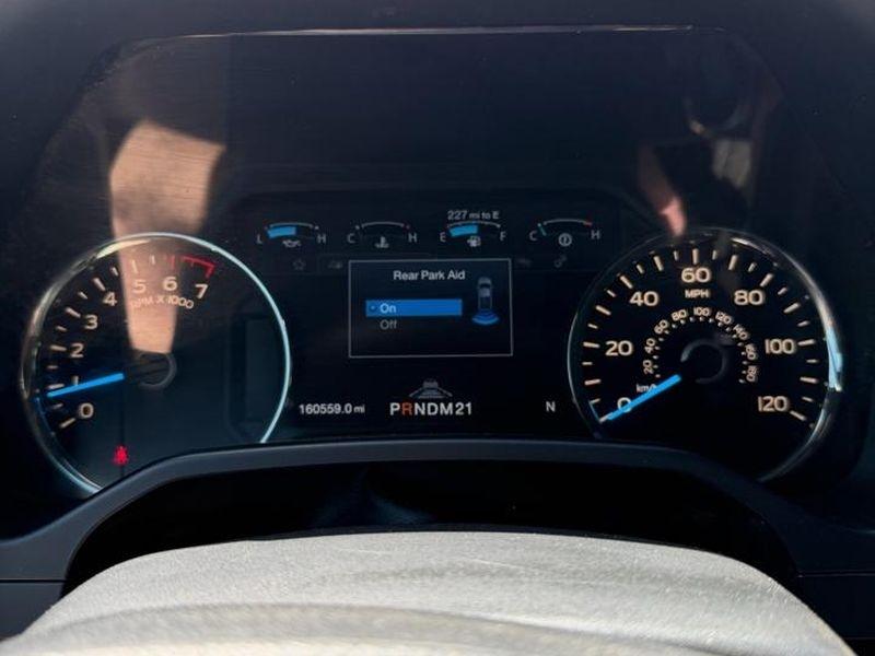 Ford F-150 Platinum SuperCrew 5.5-ft. Bed 4WD 2015