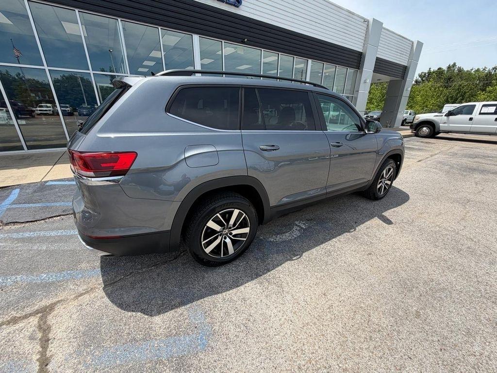 Volkswagen Atlas 2.0T SE FWD 2022