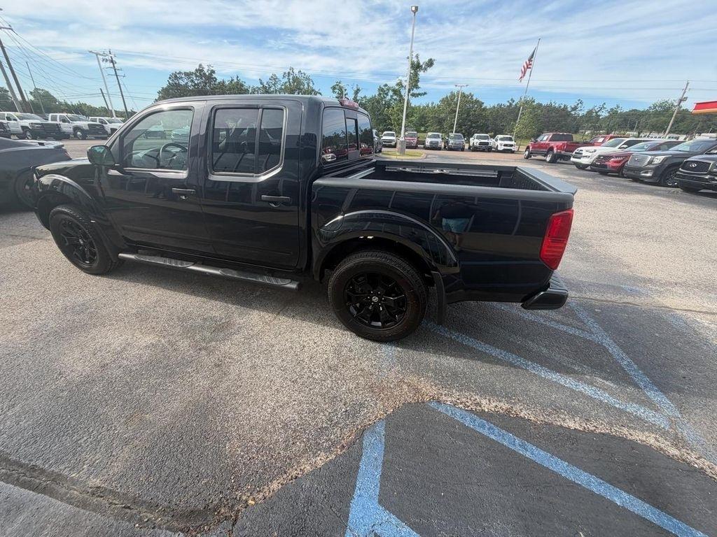 Nissan Frontier Crew Cab 4x4 SV Auto 2020