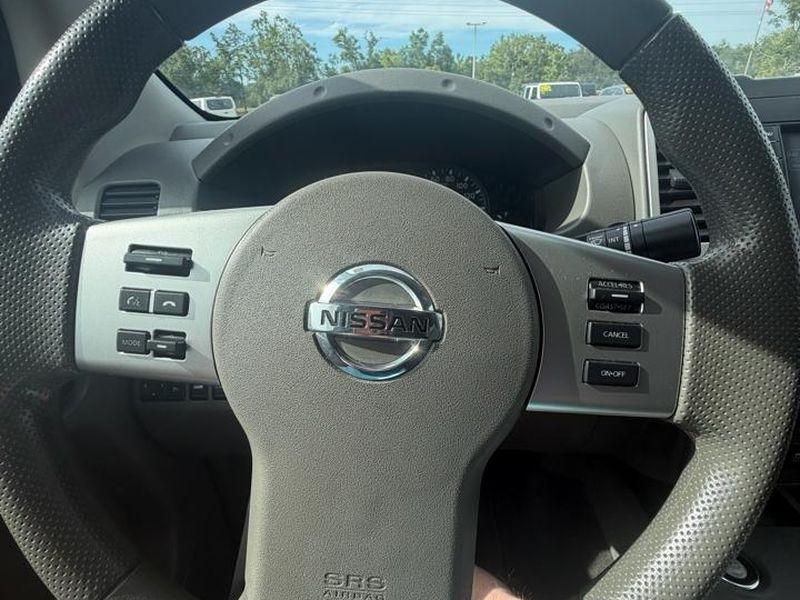 Nissan Frontier Crew Cab 4x4 SV Auto 2020