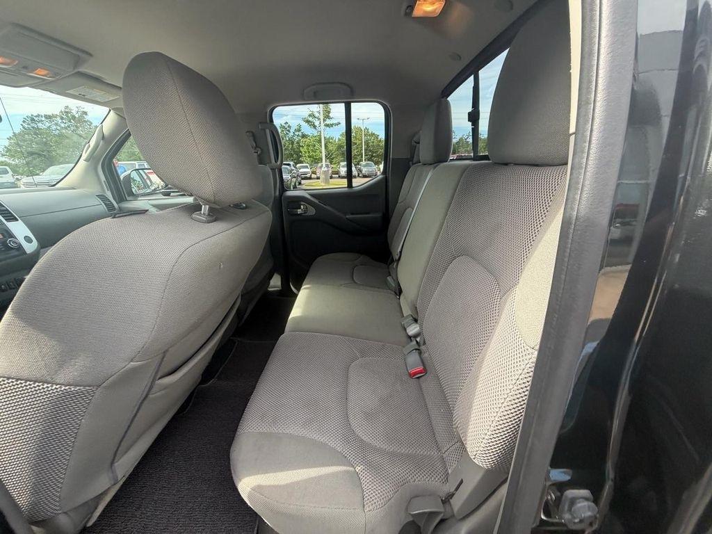 Nissan Frontier Crew Cab 4x4 SV Auto 2020