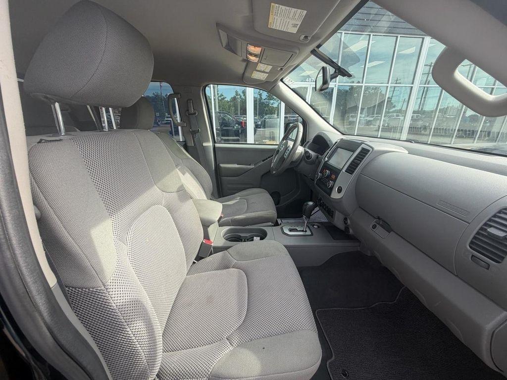 Nissan Frontier Crew Cab 4x4 SV Auto 2020