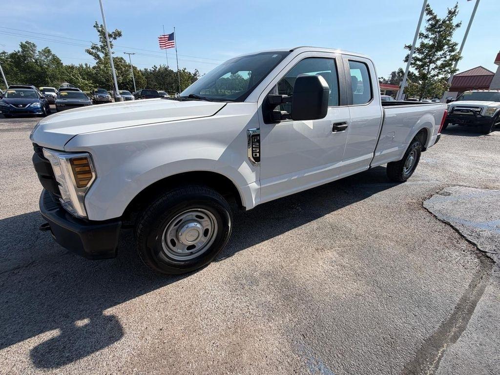 Ford Super Duty F-250 SRW XL 2WD SuperCab 8' Box 2019