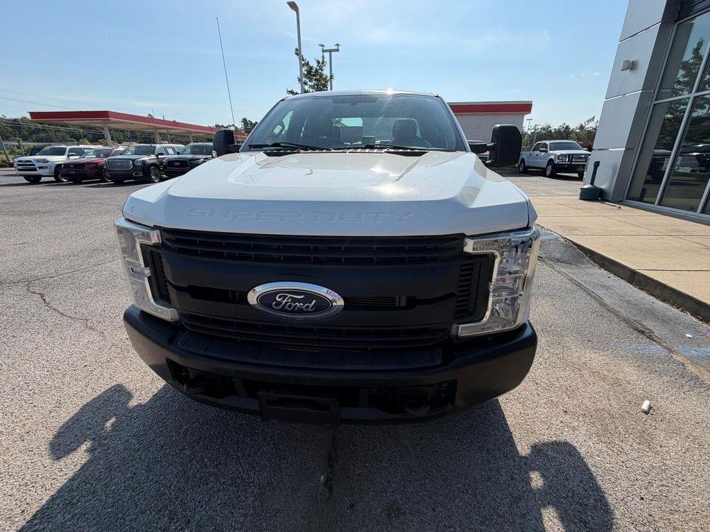 Ford Super Duty F-250 SRW XL 2WD SuperCab 8' Box 2019