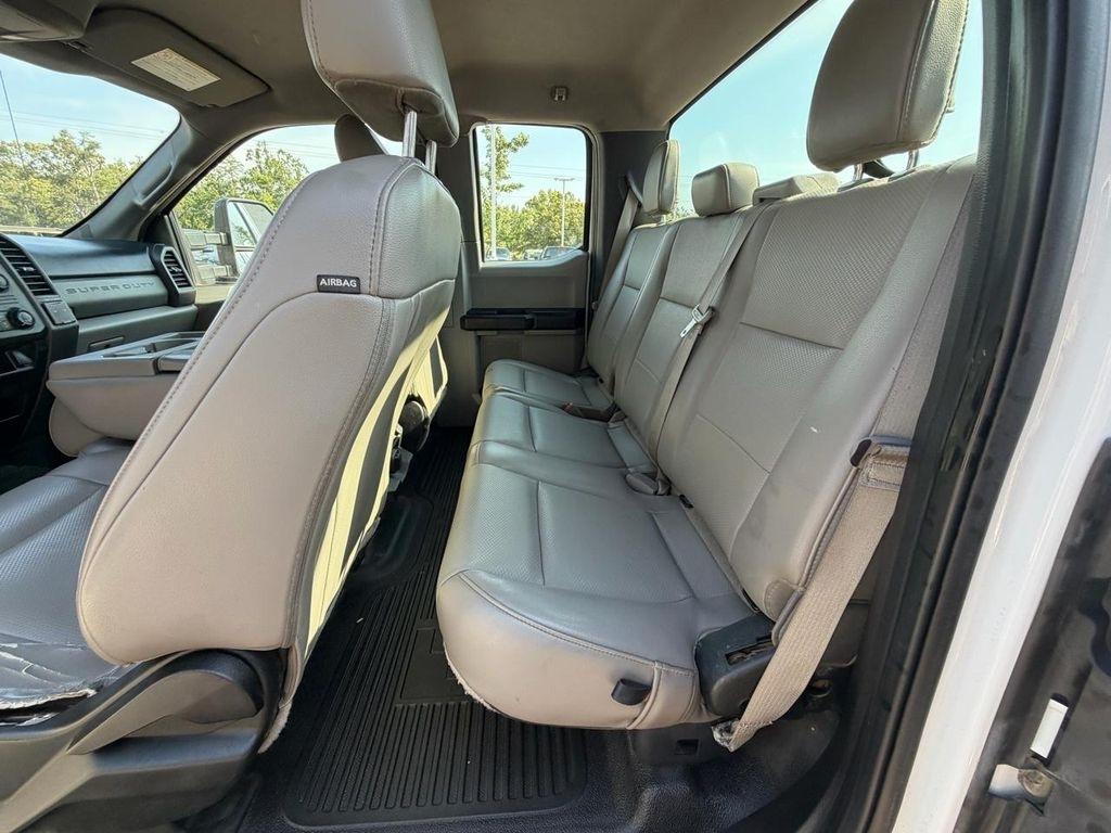 Ford Super Duty F-250 SRW XL 2WD SuperCab 8' Box 2019