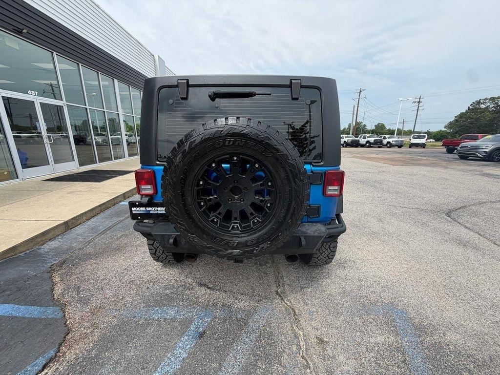 Jeep Wrangler 4WD 2dr Rubicon 2015