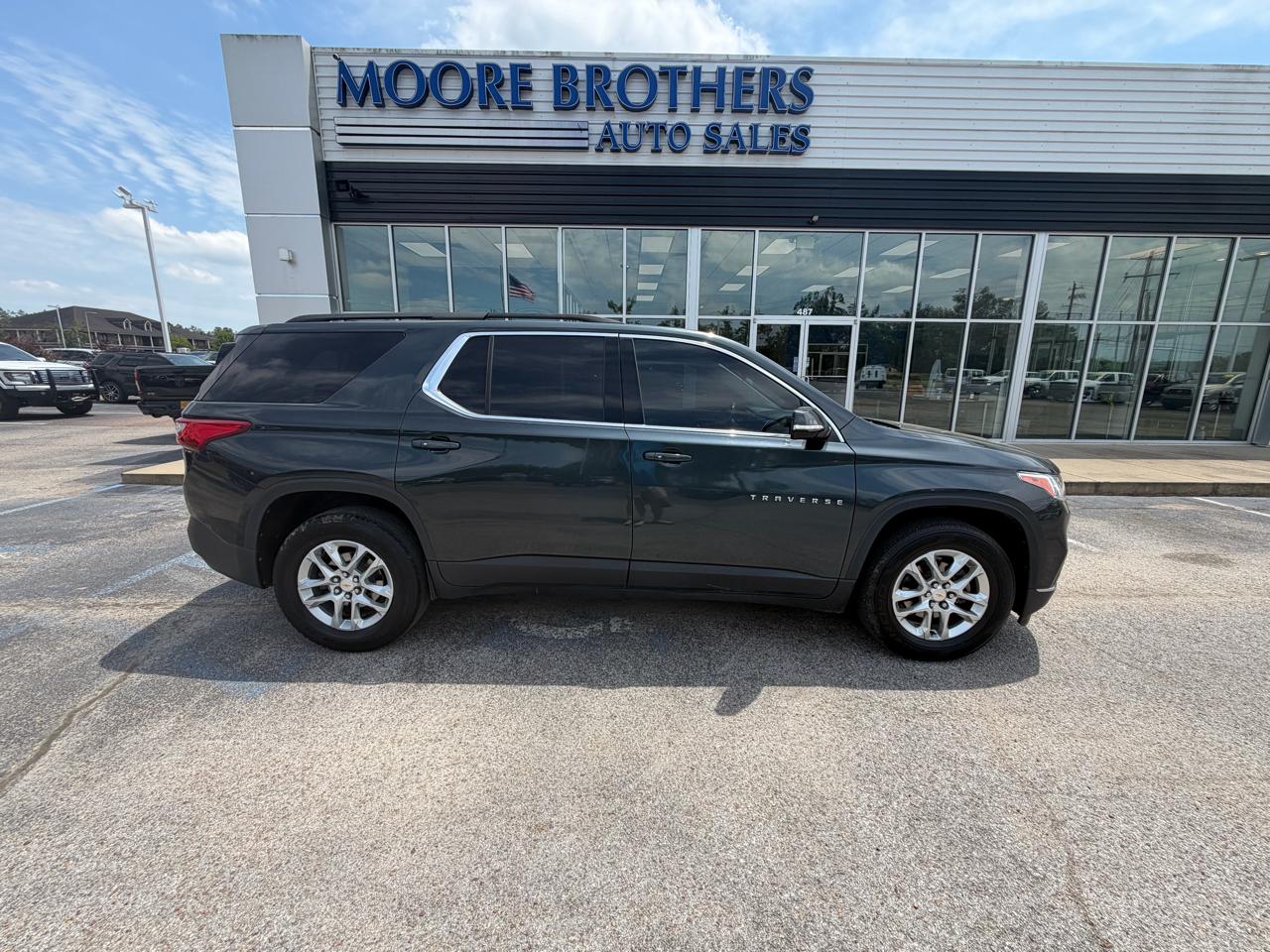 2020 Chevrolet Traverse FWD 4dr LT Leather