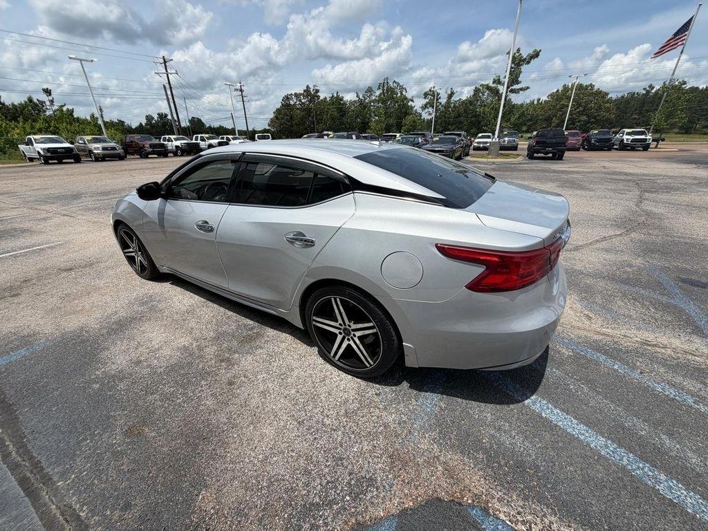 Nissan Maxima SV 3.5L *Ltd Avail* 2017
