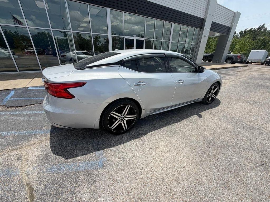 Nissan Maxima SV 3.5L *Ltd Avail* 2017