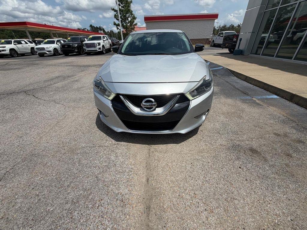 Nissan Maxima SV 3.5L *Ltd Avail* 2017