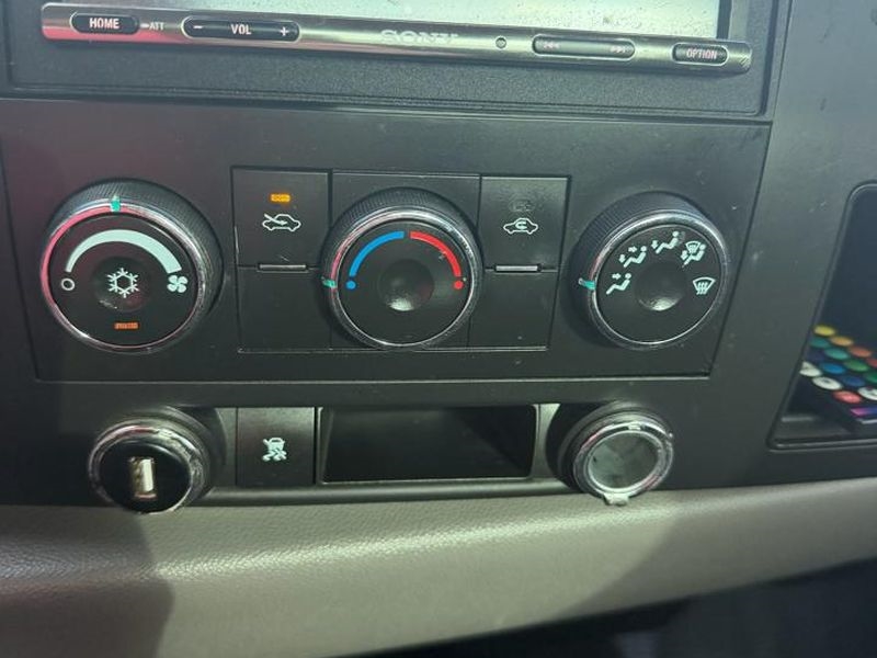 GMC Sierra 1500 2WD Reg Cab 119.0" Work Truck 2011
