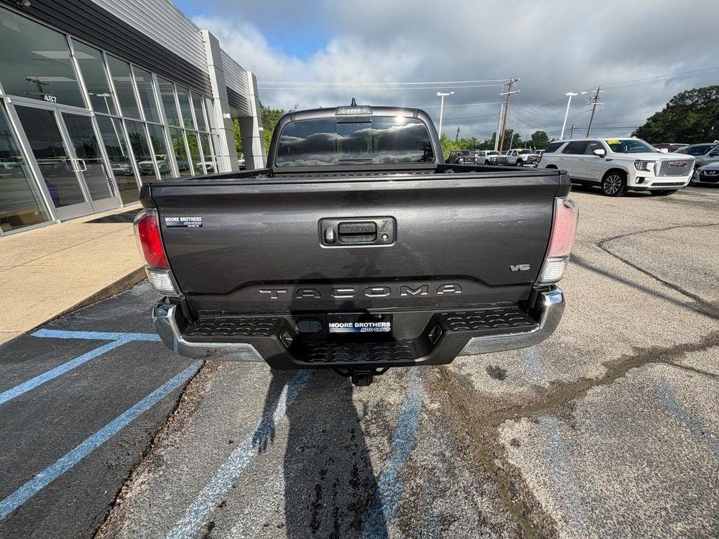 Toyota Tacoma 4WD TRD Off Road Double Cab 5' Bed V6 MT (Natl) 2023