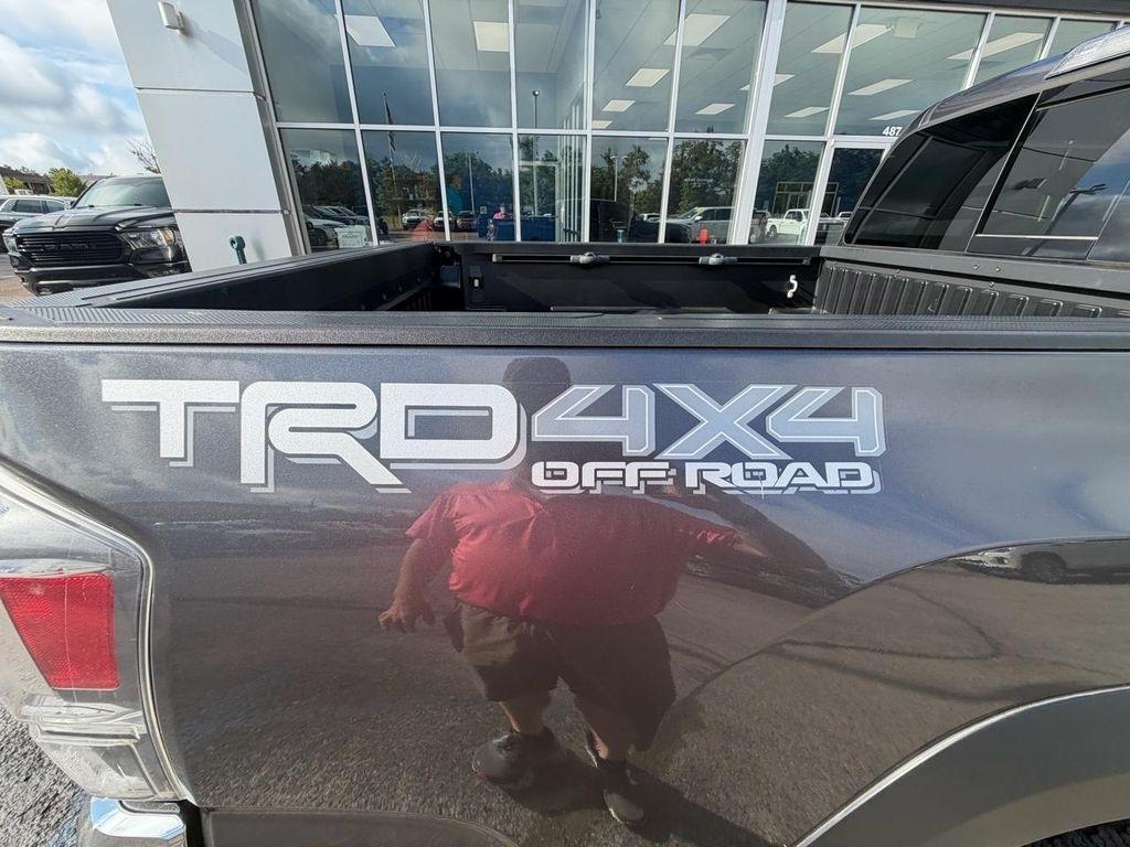 Toyota Tacoma 4WD TRD Off Road Double Cab 5' Bed V6 MT (Natl) 2023