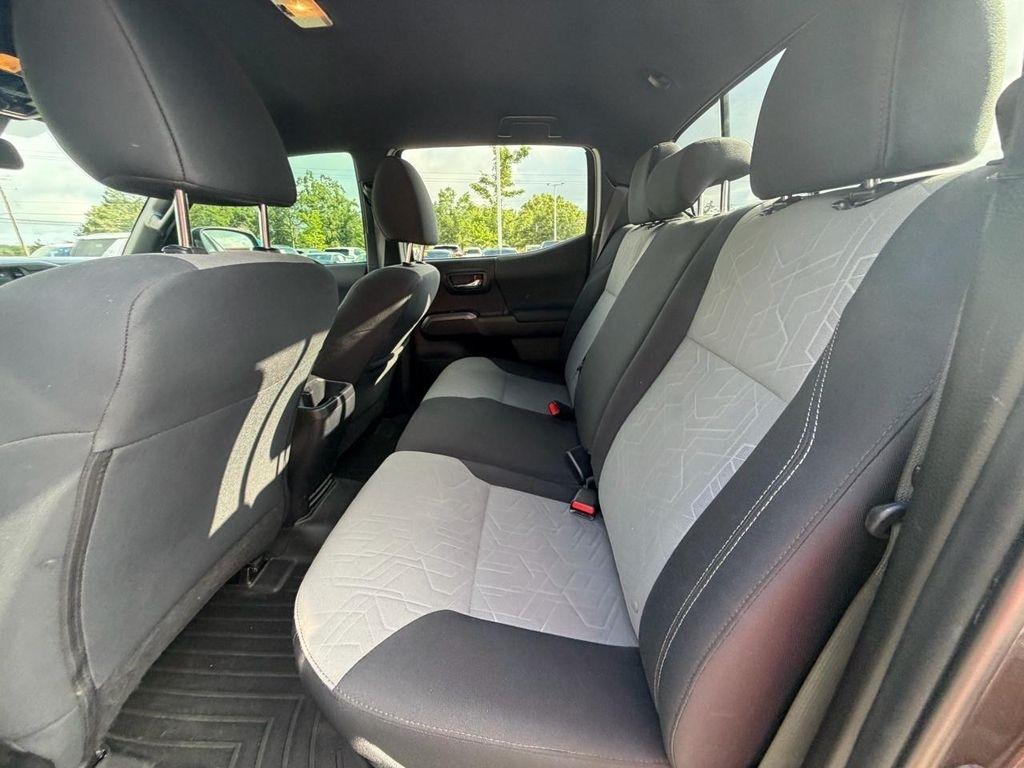 Toyota Tacoma 4WD TRD Off Road Double Cab 5' Bed V6 MT (Natl) 2023