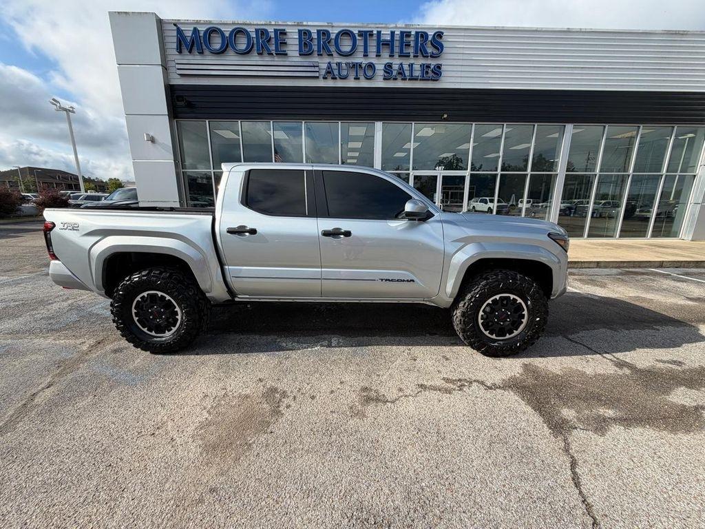 Toyota Tacoma 4WD TRD Off Road Double Cab 5' Bed MT (Natl) 2024