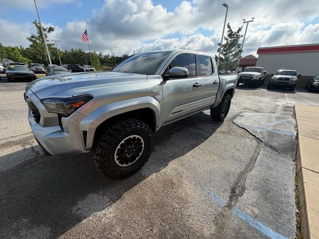 Toyota Tacoma 4WD TRD Off Road Double Cab 5' Bed MT (Natl) 2024