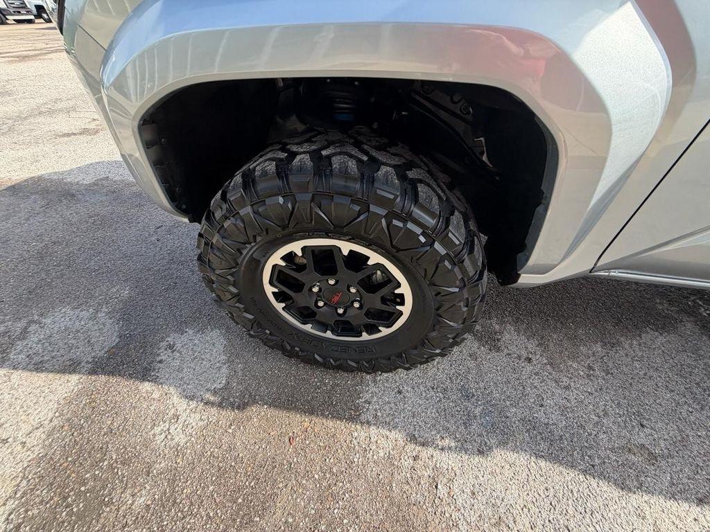 Toyota Tacoma 4WD TRD Off Road Double Cab 5' Bed MT (Natl) 2024